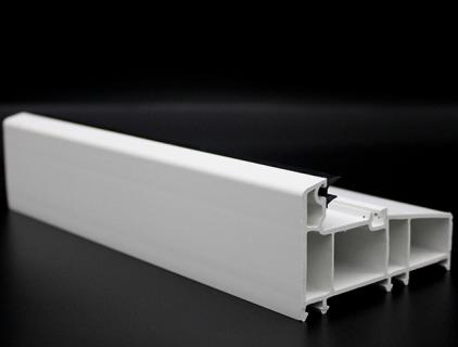 لمحات البلاستيكية