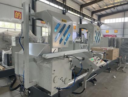 الملف الشخصي البلاستيكية