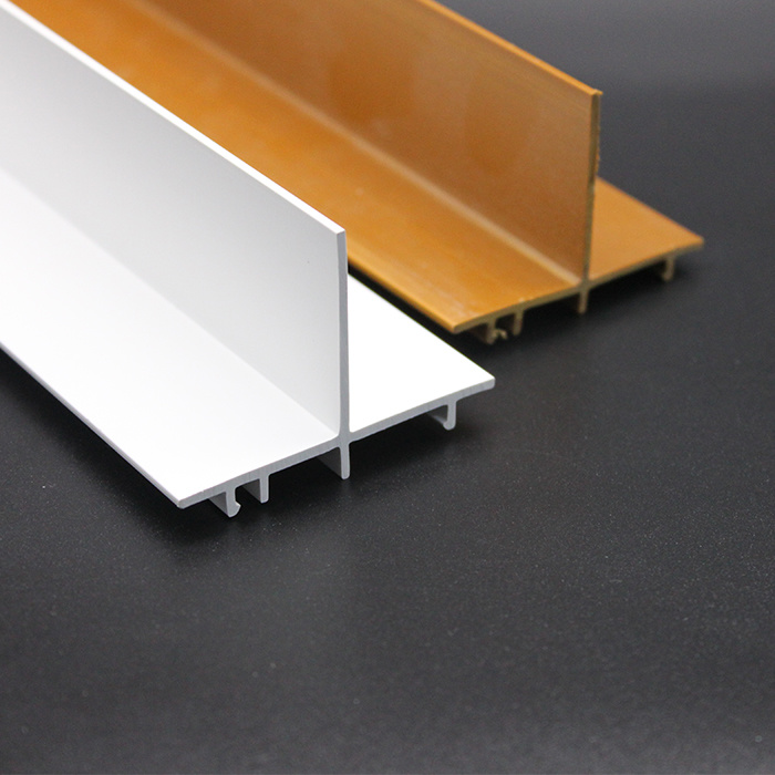 ملامح النوافذ البلاستيكية الحرارية