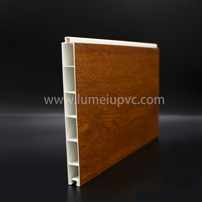 الملامح البلاستيكية البلاستيكية المبثوقة