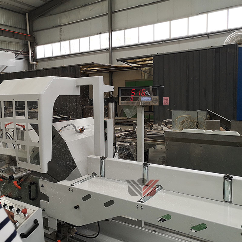 Máquinas de sierra de corte