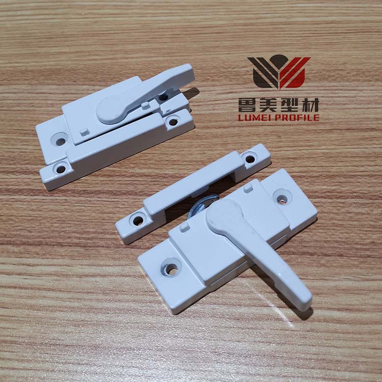 Accessoires pour serrures de fenêtres Americano