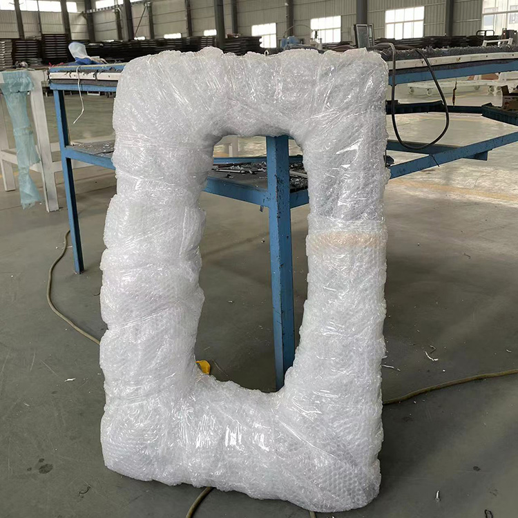 جوانب PVC ذات طبقة مزدوجة من البثق المشترك وأبواب نوافذ PVC