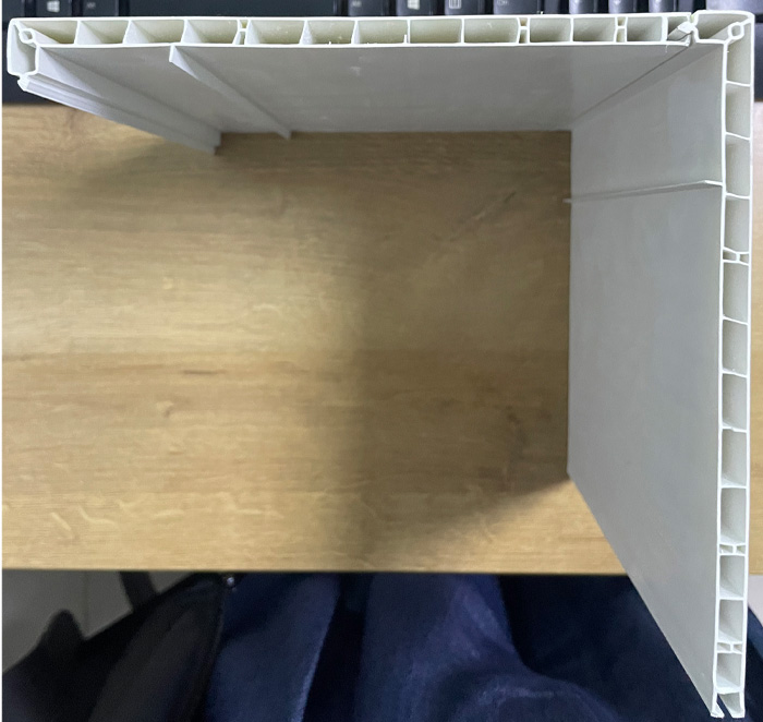 1701758458205151.jpg 1701758458205151.jpg